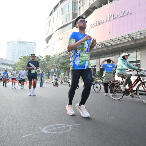 Race photo from SURABAYA ISOPLUS MARATHON 2026