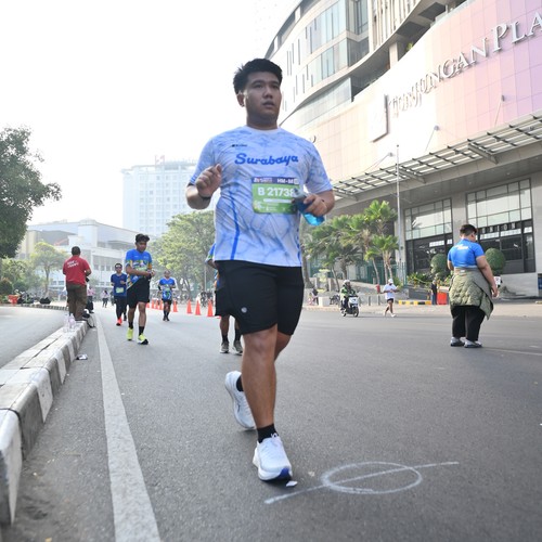 Race photo from SURABAYA ISOPLUS MARATHON 2026