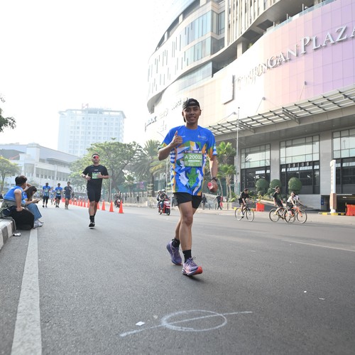 Race photo from SURABAYA ISOPLUS MARATHON 2026