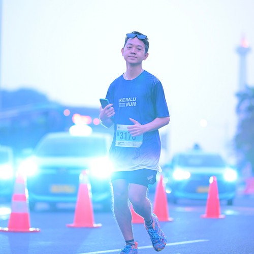 Race photo from KEMLU RUN 2026