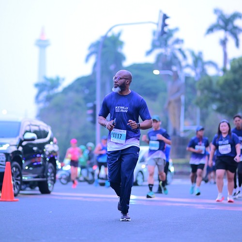 Race photo from KEMLU RUN 2026