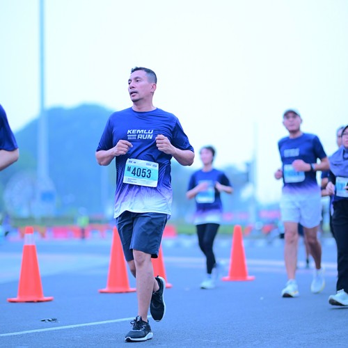 Race photo from KEMLU RUN 2026
