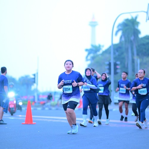 Race photo from KEMLU RUN 2026