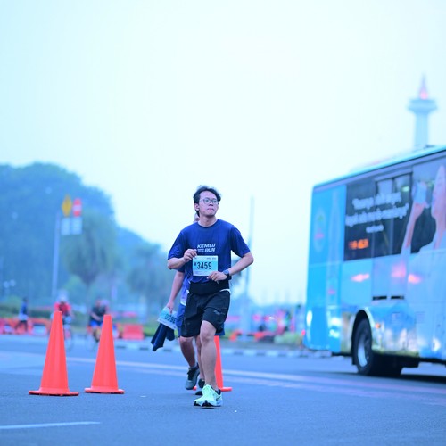 Race photo from KEMLU RUN 2026