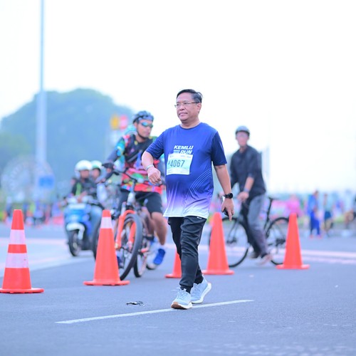 Race photo from KEMLU RUN 2026