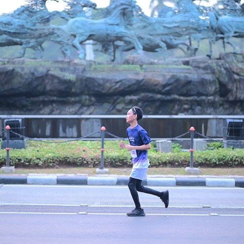 Race photo from KEMLU RUN 2026