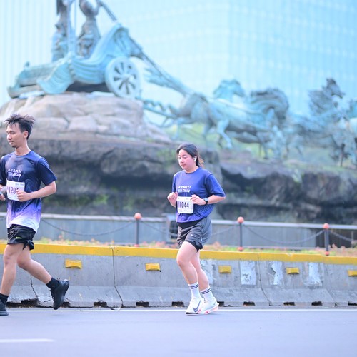 Race photo from KEMLU RUN 2026