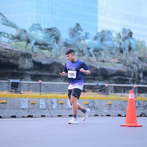 Race photo from KEMLU RUN 2026