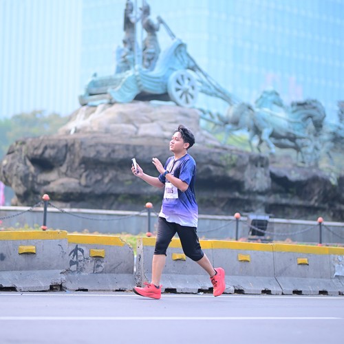 Race photo from KEMLU RUN 2026
