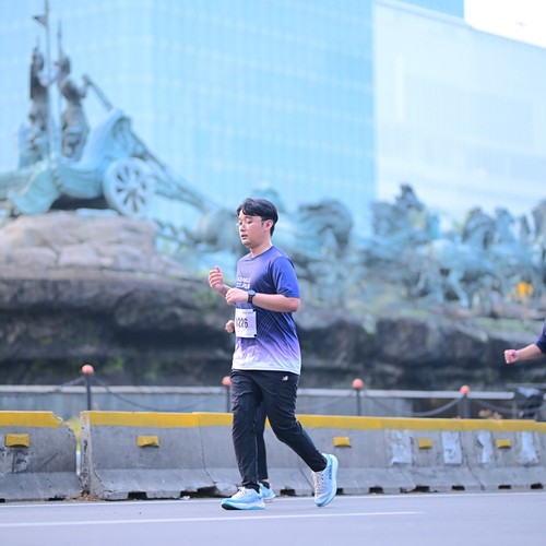 Race photo from KEMLU RUN 2026