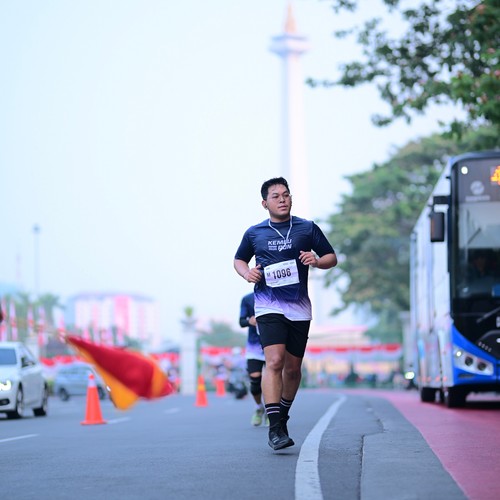 Race photo from KEMLU RUN 2026