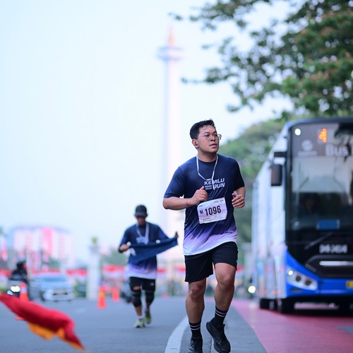 Race photo from KEMLU RUN 2026