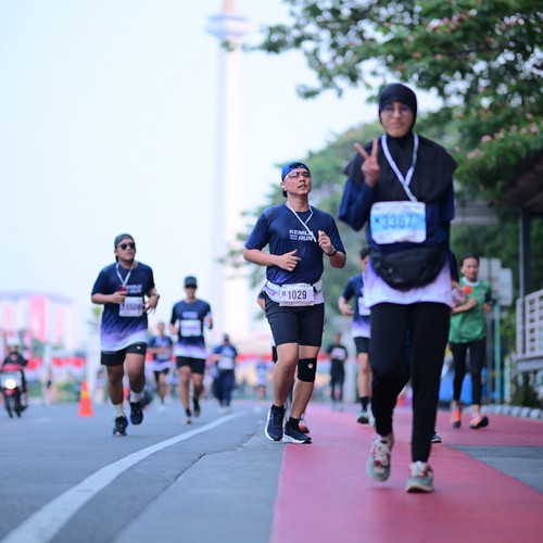 Race photo from KEMLU RUN 2026