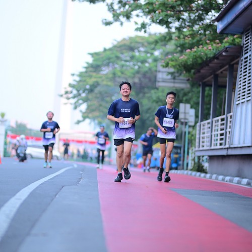 Race photo from KEMLU RUN 2026