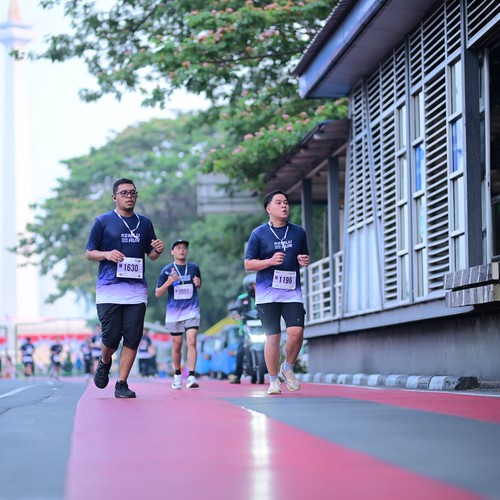 Race photo from KEMLU RUN 2026