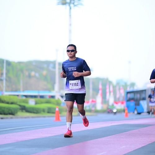 Race photo from KEMLU RUN 2026