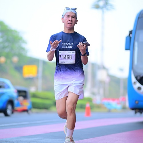 Race photo from KEMLU RUN 2026