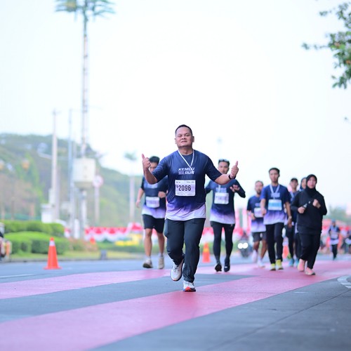 Race photo from KEMLU RUN 2026