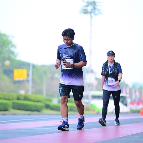 Race photo from KEMLU RUN 2026