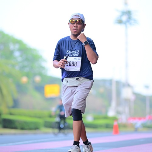 Race photo from KEMLU RUN 2026