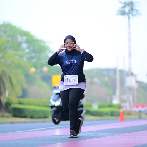 Race photo from KEMLU RUN 2026
