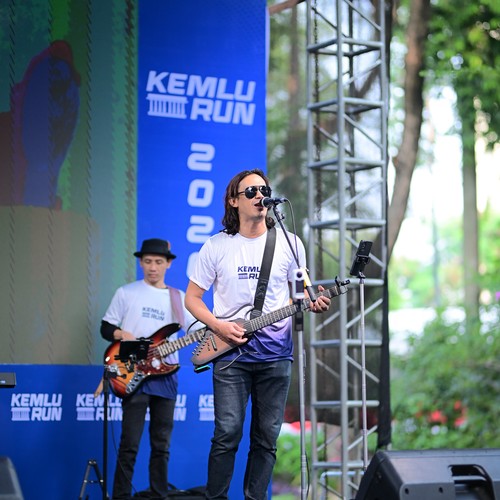 Race photo from KEMLU RUN 2026