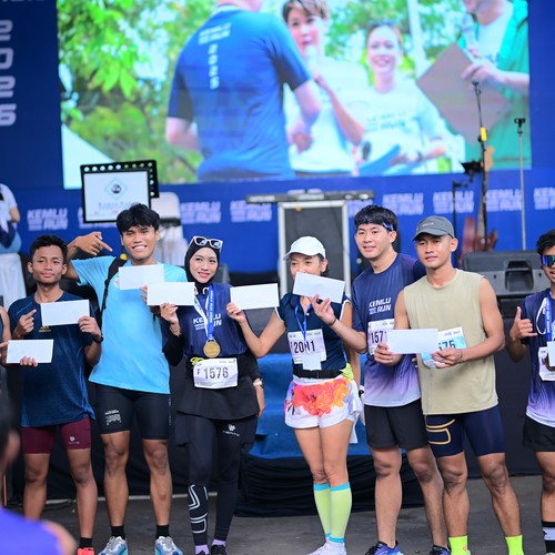 Race photo from KEMLU RUN 2026