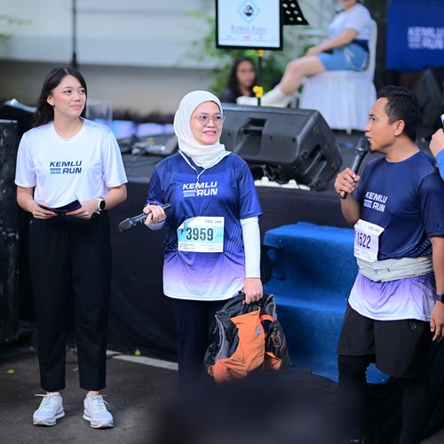 Race photo from KEMLU RUN 2026