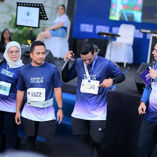 Race photo from KEMLU RUN 2026