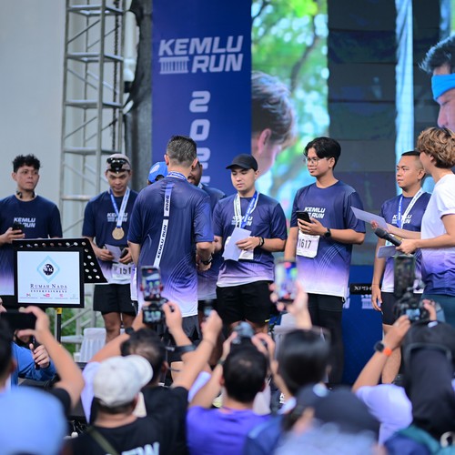 Race photo from KEMLU RUN 2026