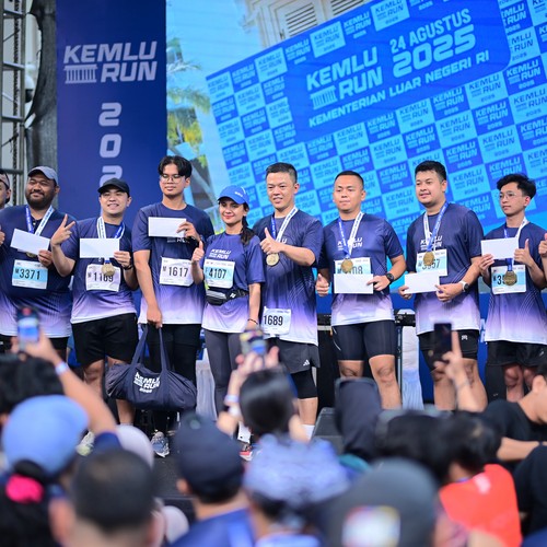 Race photo from KEMLU RUN 2026