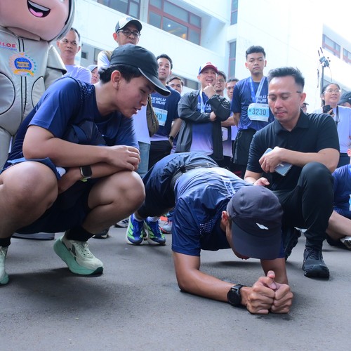 Race photo from KEMLU RUN 2026