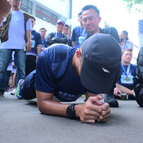 Race photo from KEMLU RUN 2026