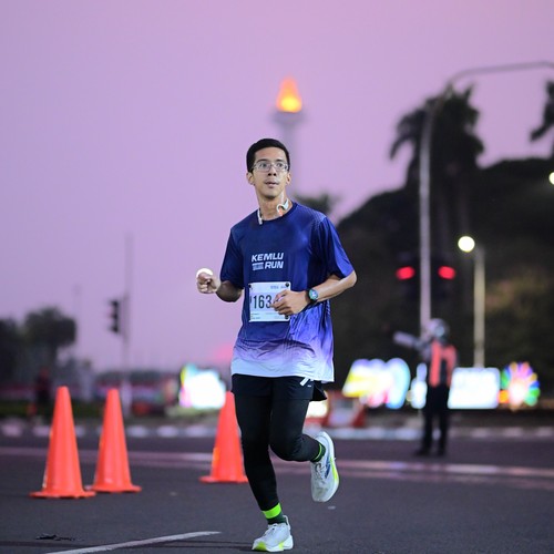 Race photo from KEMLU RUN 2026