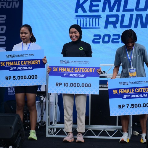 Race photo from KEMLU RUN 2026