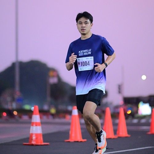 Race photo from KEMLU RUN 2026
