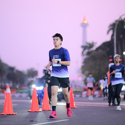 Race photo from KEMLU RUN 2026