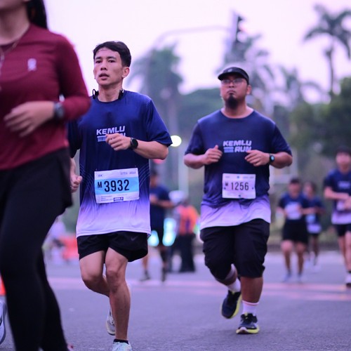 Race photo from KEMLU RUN 2026