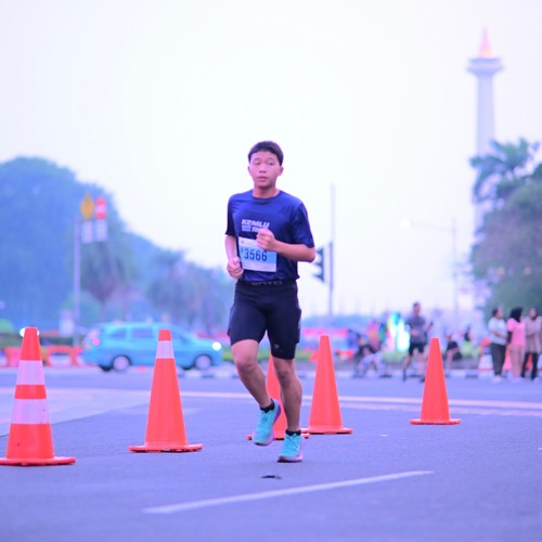 Race photo from KEMLU RUN 2026