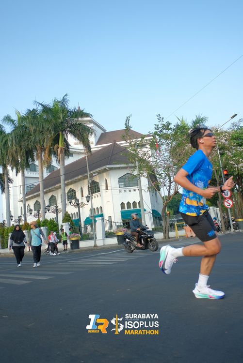 Race photo from SURABAYA ISOPLUS MARATHON 2025