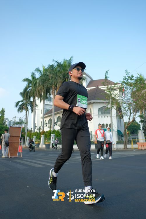 Race photo from SURABAYA ISOPLUS MARATHON 2025