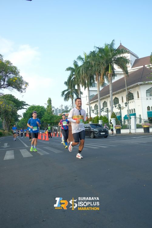 Race photo from SURABAYA ISOPLUS MARATHON 2025
