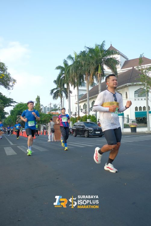 Race photo from SURABAYA ISOPLUS MARATHON 2025