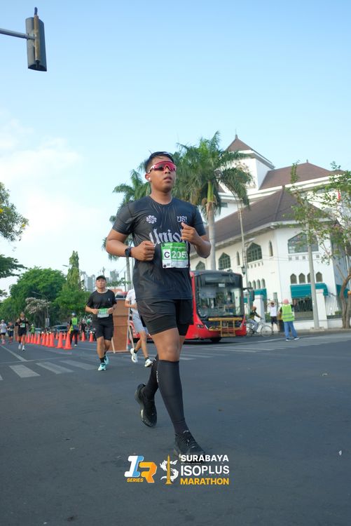 Race photo from SURABAYA ISOPLUS MARATHON 2025