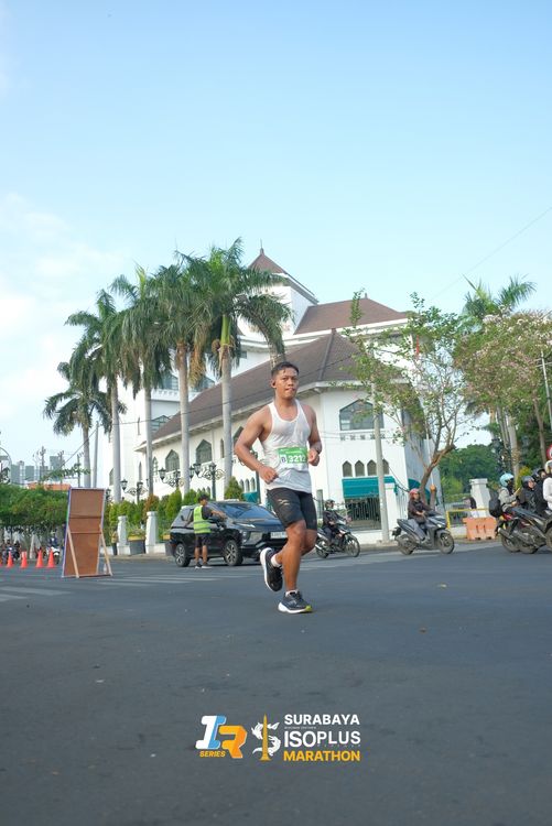Race photo from SURABAYA ISOPLUS MARATHON 2025