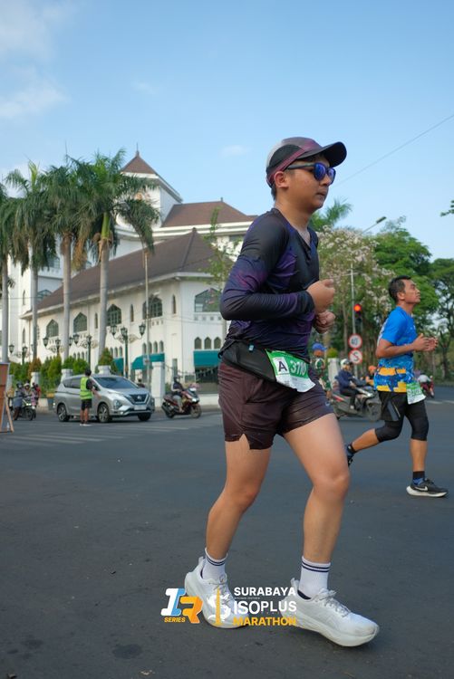 Race photo from SURABAYA ISOPLUS MARATHON 2025