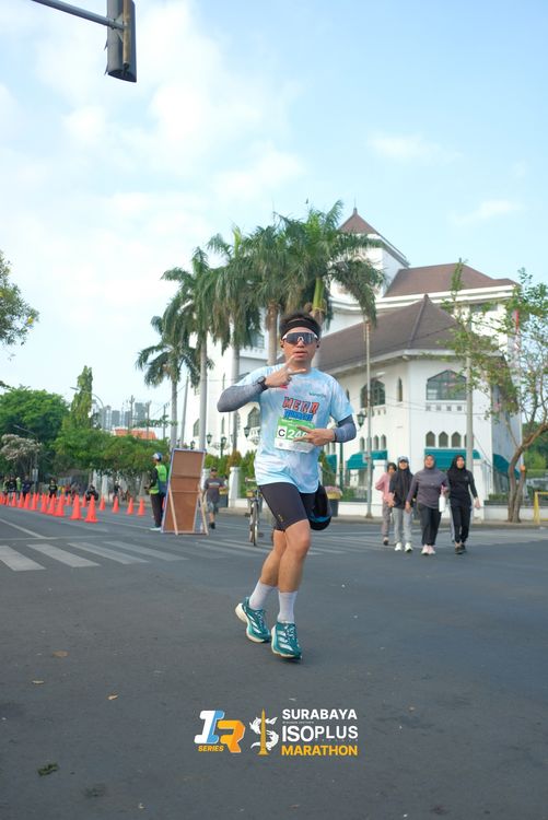 Race photo from SURABAYA ISOPLUS MARATHON 2025
