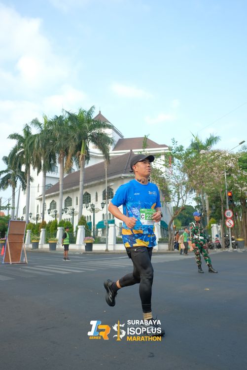 Race photo from SURABAYA ISOPLUS MARATHON 2025