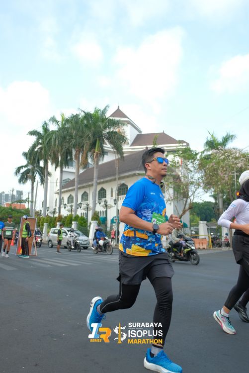 Race photo from SURABAYA ISOPLUS MARATHON 2025