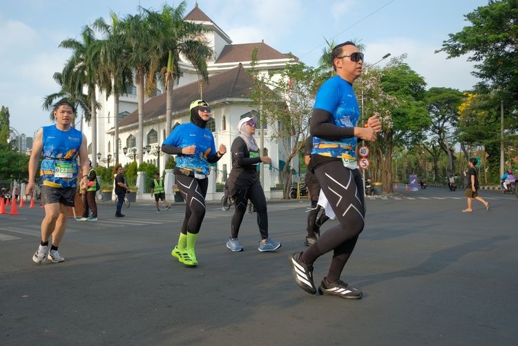 Race photo from SURABAYA ISOPLUS MARATHON 2025